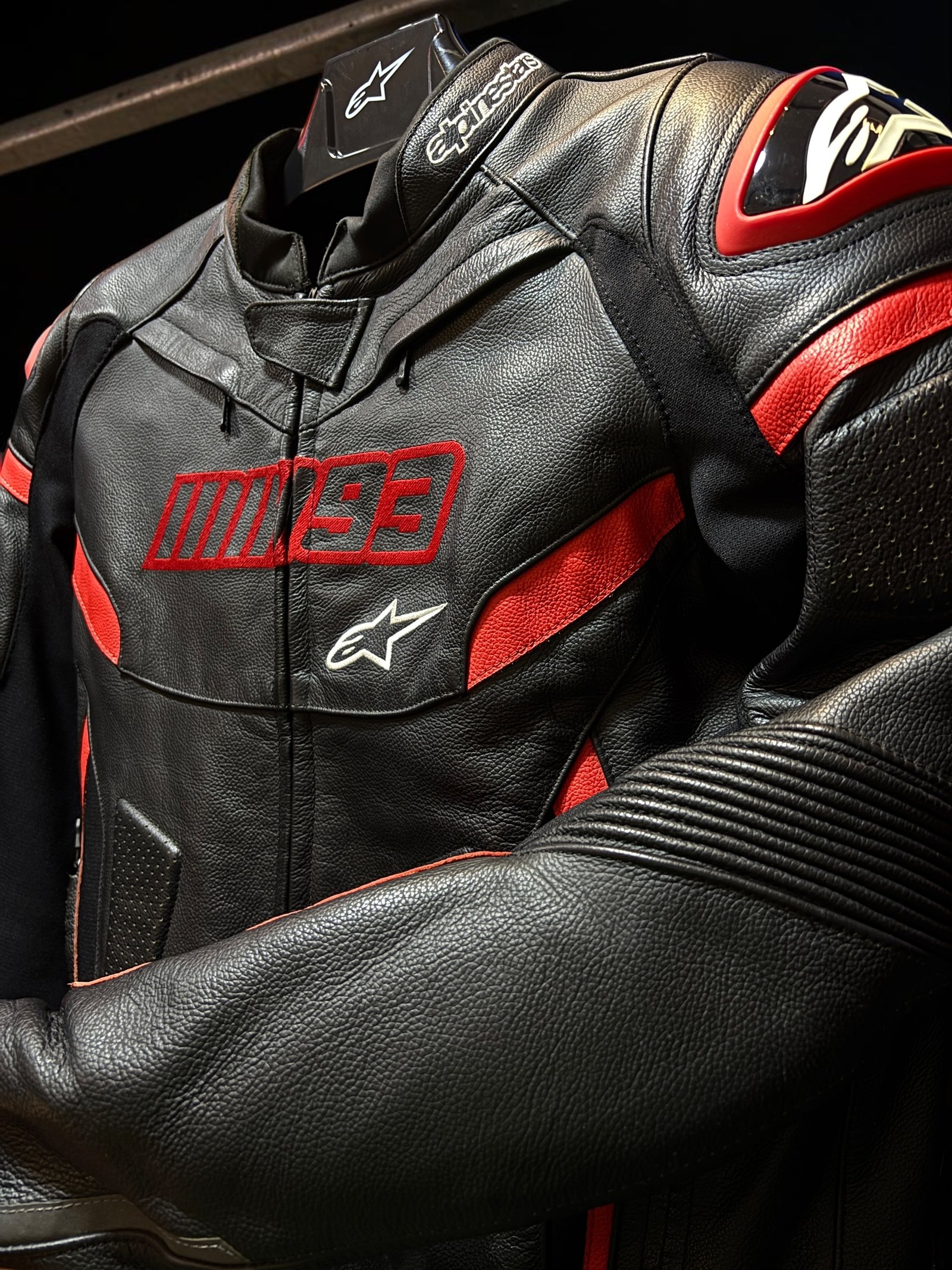 Alpinestars twin ring marc márquez leather jacket