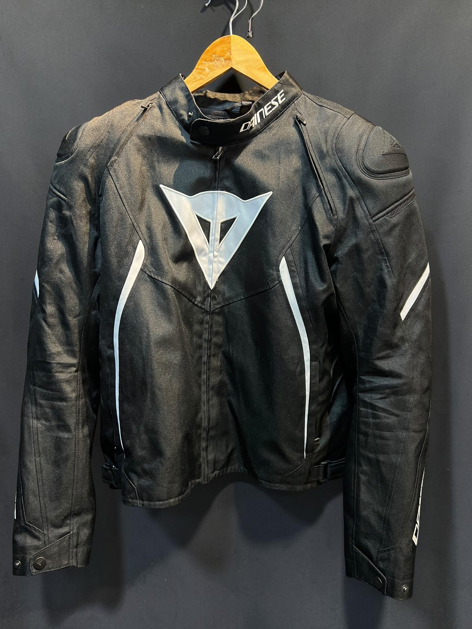 Dainese avro d2 jacket