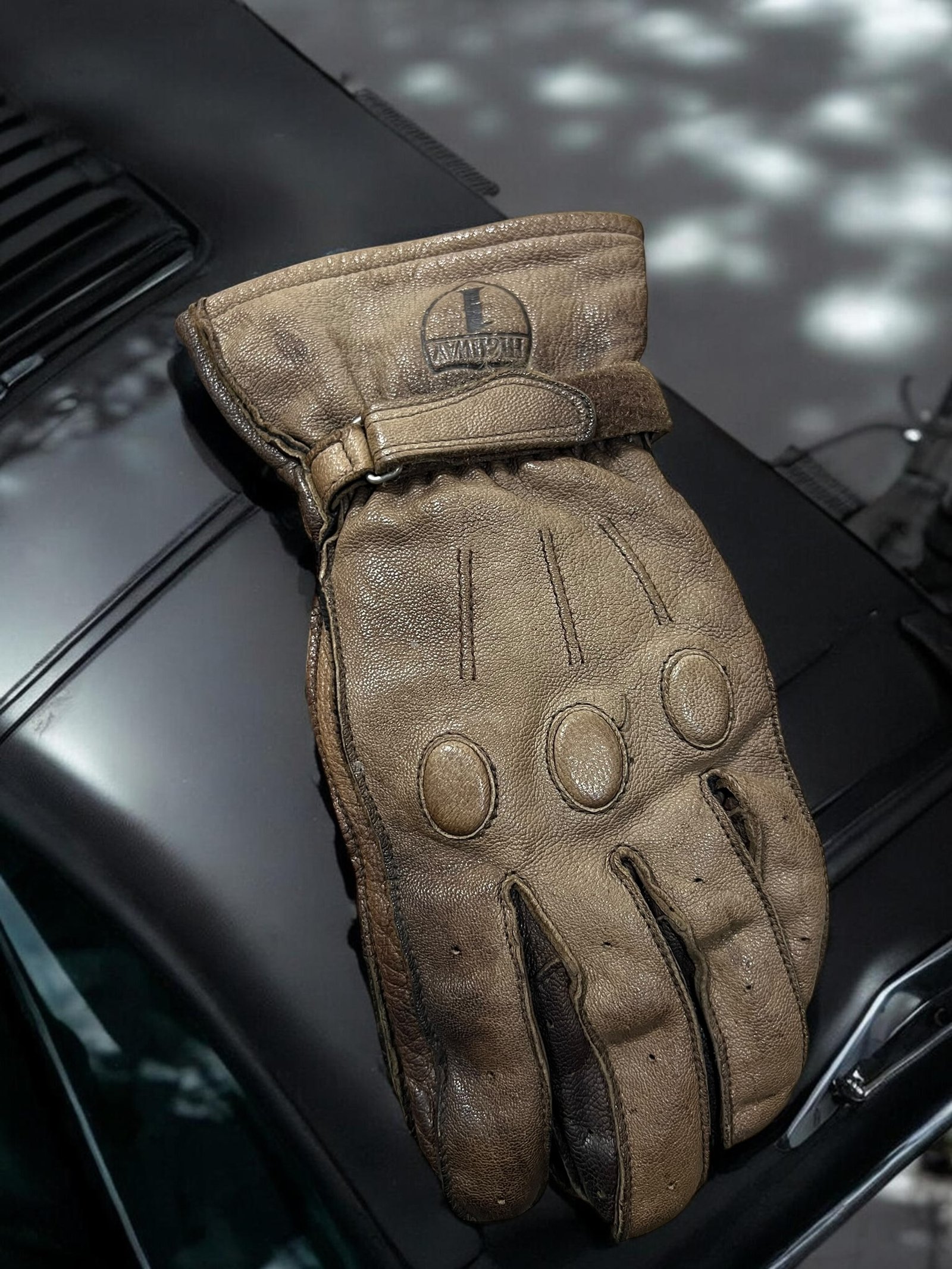 Highway 1 retro Gloves