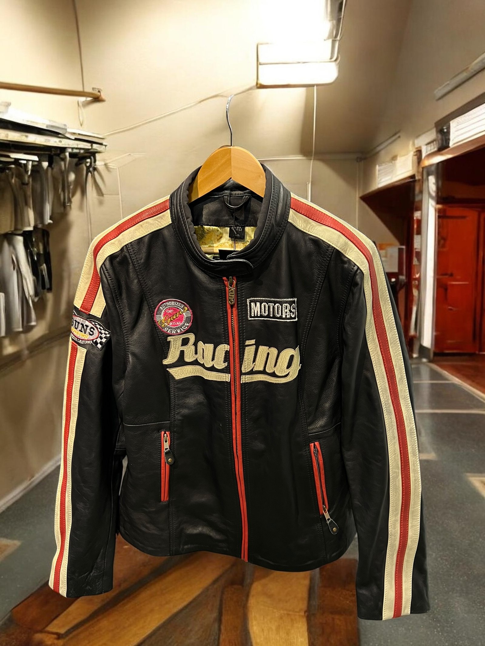 Guns california classic vintage leather jacket